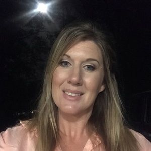 Meet your Posher, Mitzi